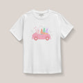 camiseta_conejos_en_un_coche_rosa_blanco_1